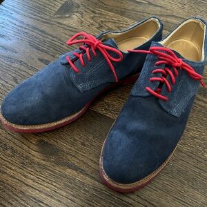 Elegant Navy and Red Men's Oxfords